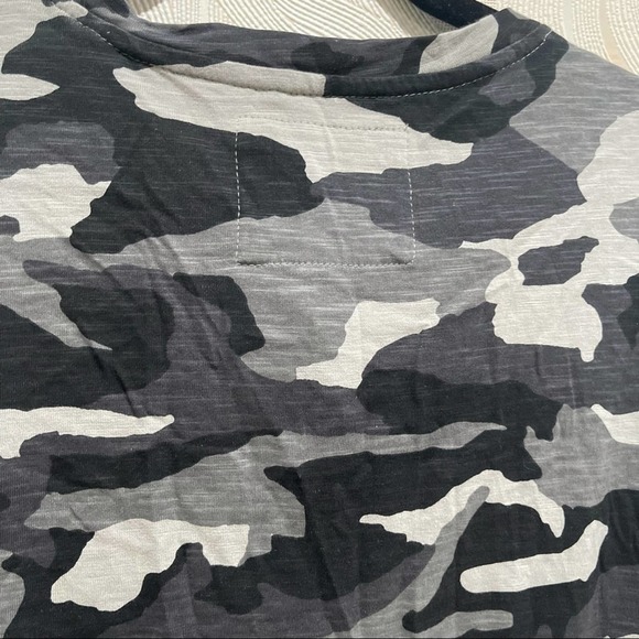 NEW BOYS 100% COTTON GRAY CAMOUFLAGE LONG SLEEVE SHIRT - Picture 10 of 10
